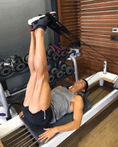 Cristiano Ronaldo reformer pilates közben